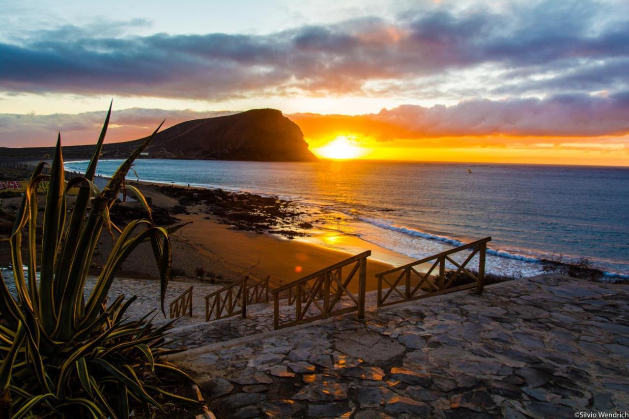 Apartmán Atico Frente Mar Los Abrigos Exteriér fotografie